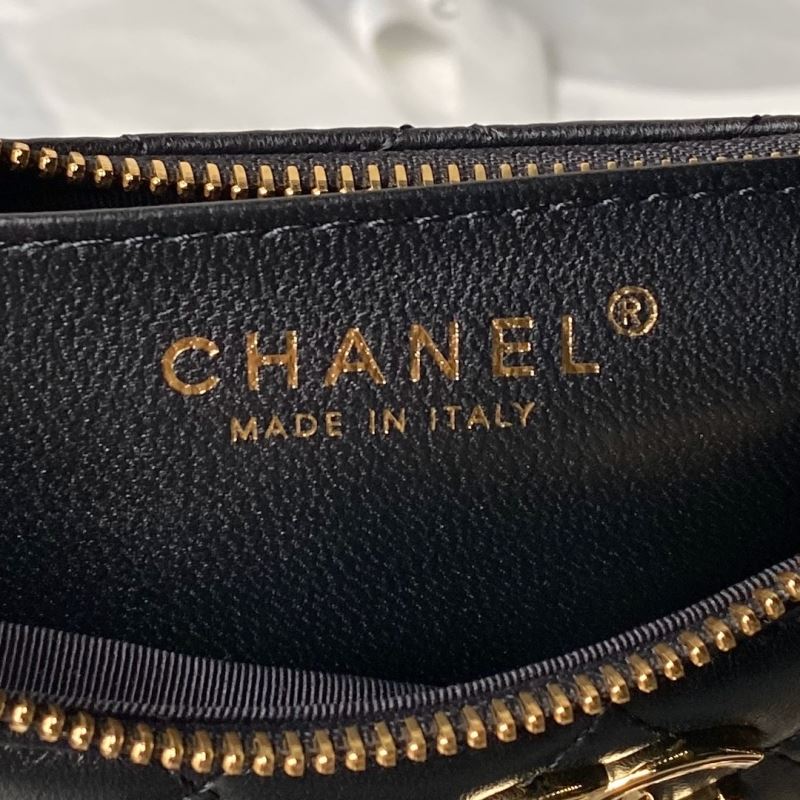 Ch**el hobo bags